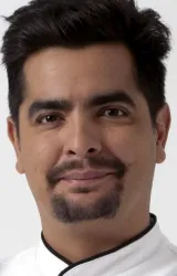 Аарон Санчез